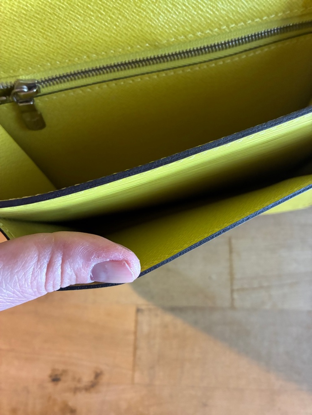 Louis Vuitton Epi Monceau BB Yellow! - Picture 15 of 15